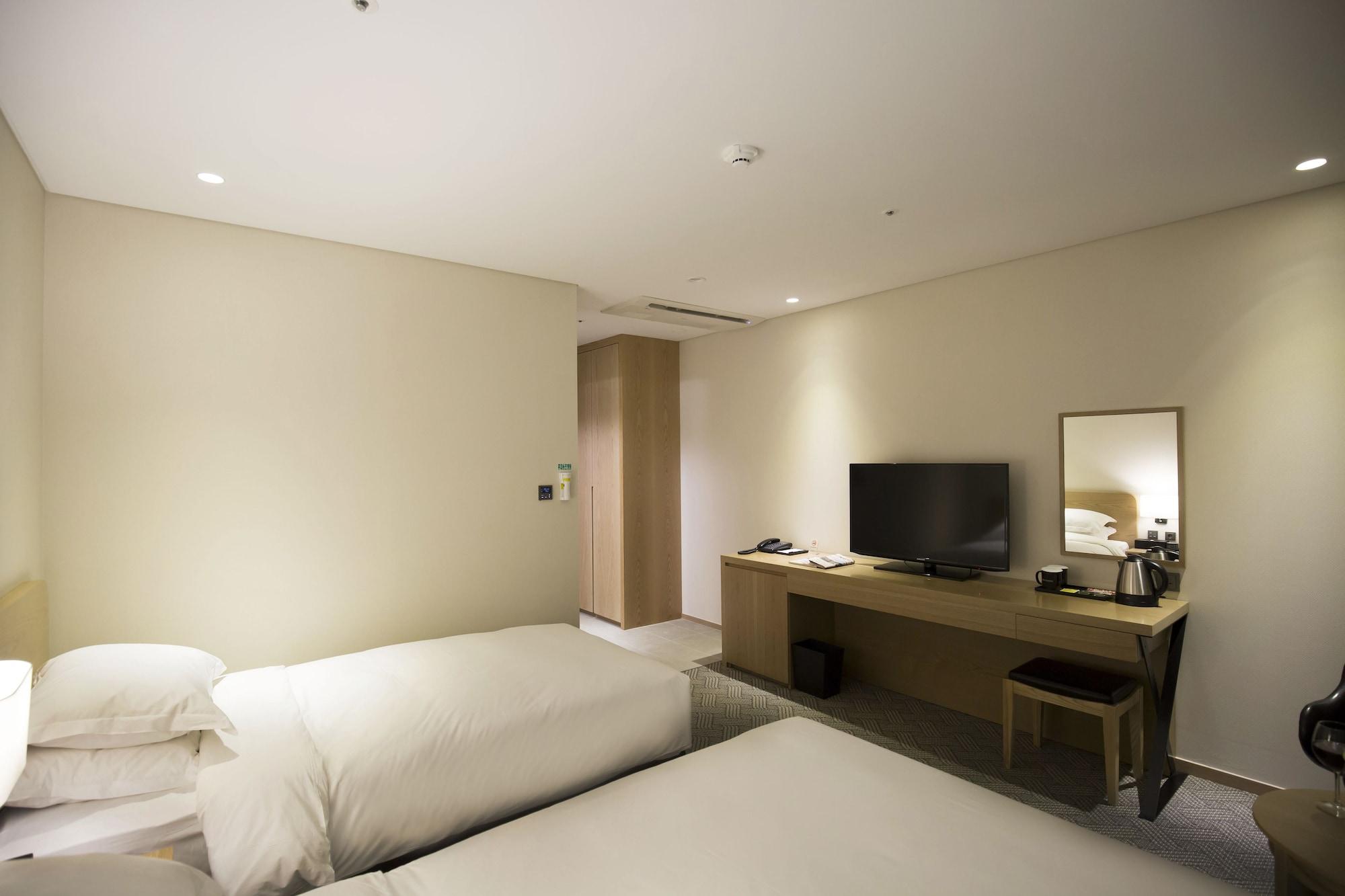 Best Western Haeundae Hotel Busan Bagian luar foto
