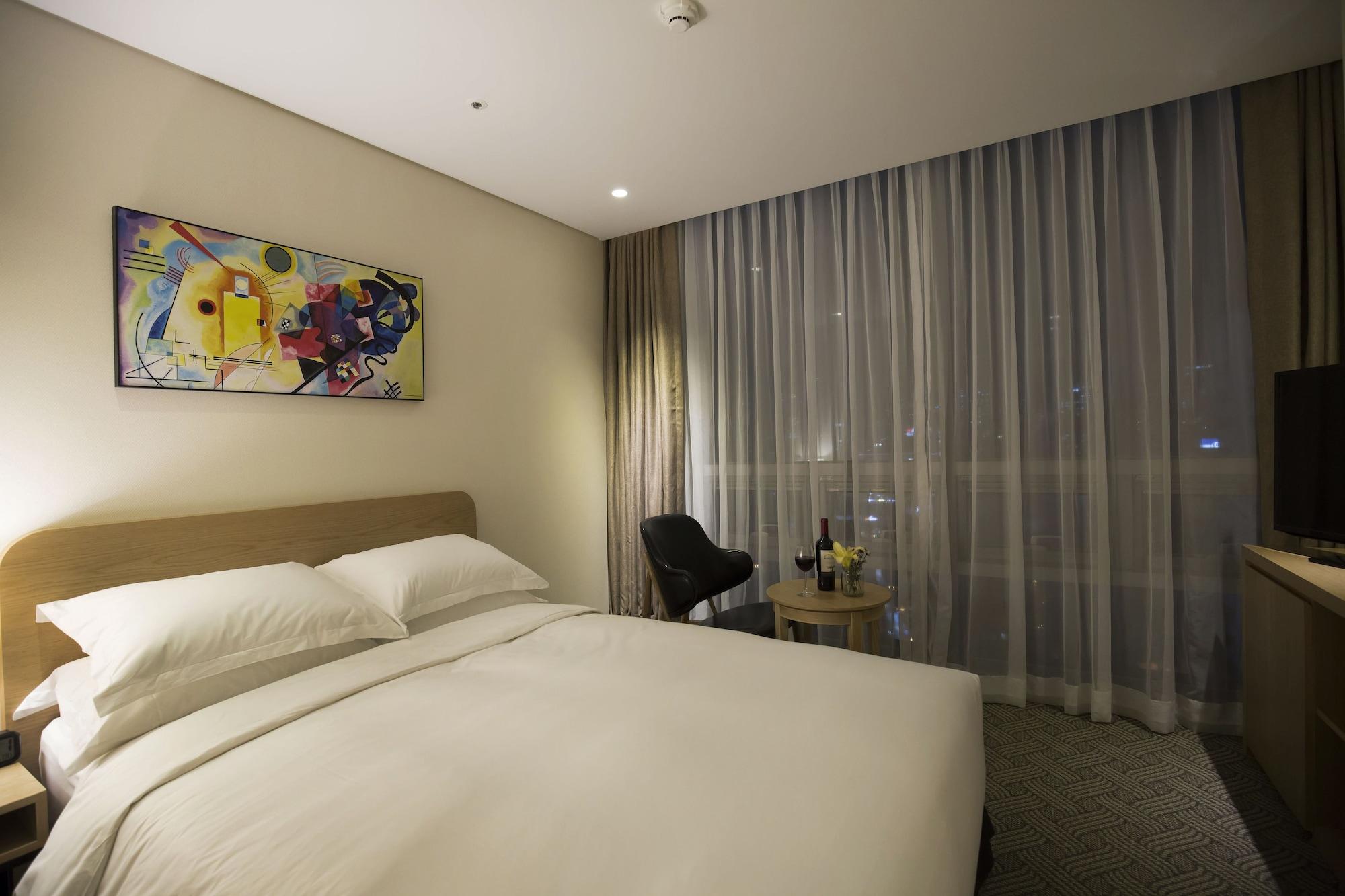 Best Western Haeundae Hotel Busan Bagian luar foto