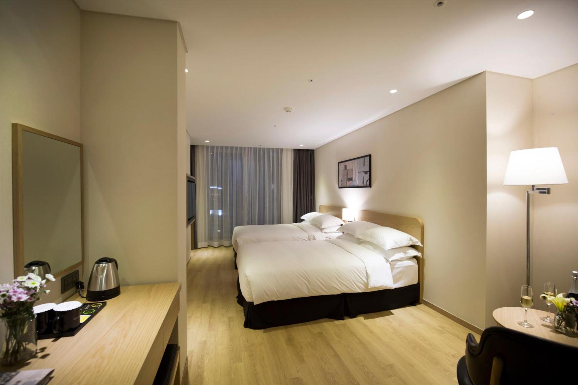 Best Western Haeundae Hotel Busan Bagian luar foto