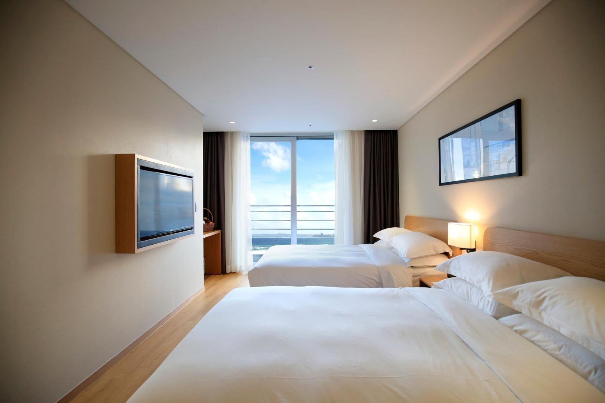Best Western Haeundae Hotel Busan Bagian luar foto