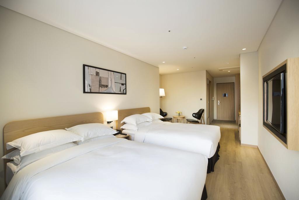Best Western Haeundae Hotel Busan Bagian luar foto
